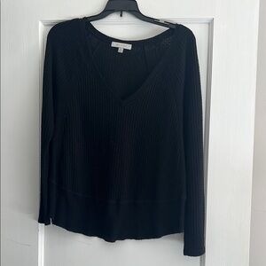 Anthropologie Eri + Ali black vneck long sleeve knit top size XS